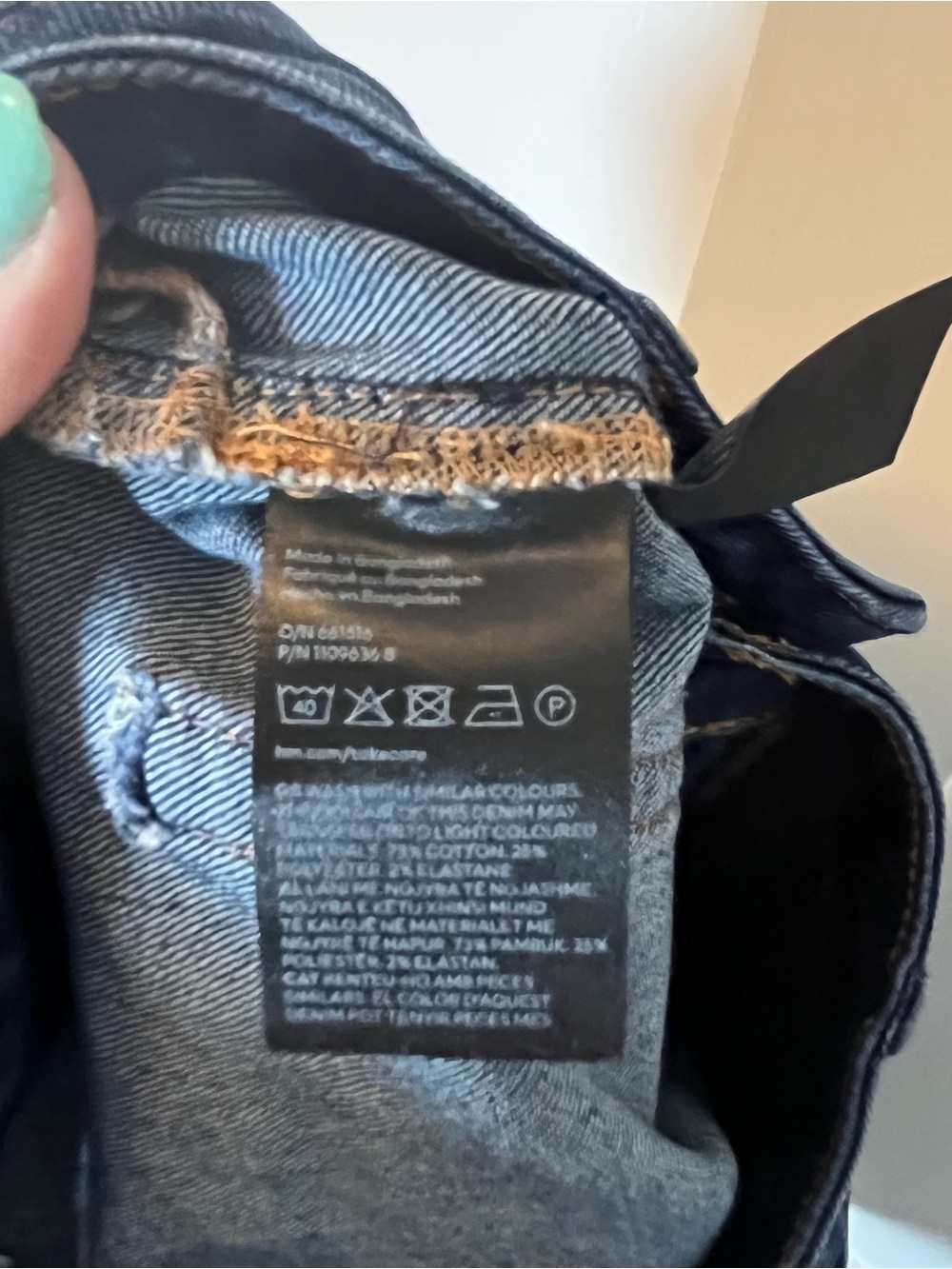 H&M Women's Dark Indigo Straight Leg Jeans - Picture 7 of 7